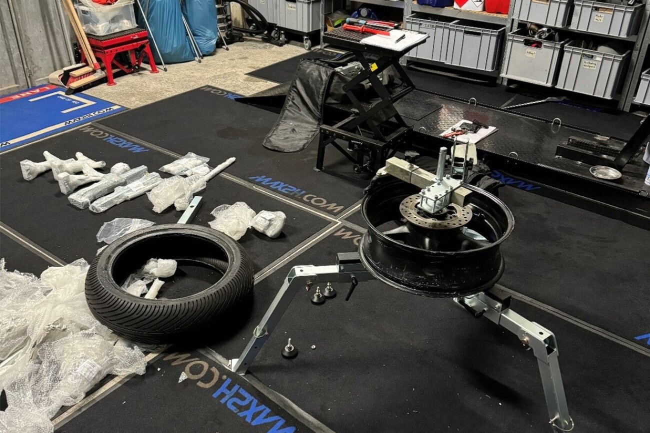 Reifenmontiergerät EVO3 Wechsel von Straßenreifen