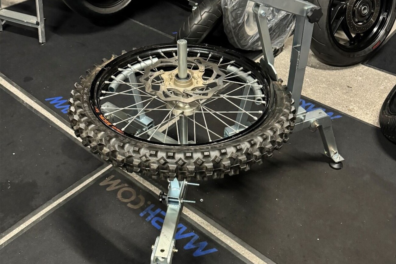 Reifenmontiergerät EVO3 Reifenwechsel Motocross Reifen