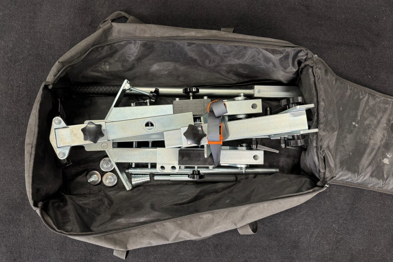 Reifenmontiergerät EVO3 zusammengeklappt kompakt in Tasche